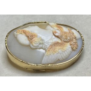画像6: 素晴らしい三層彫りのシェルカメオブローチ