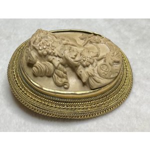 画像5: 彫りが素晴らしいラーバストーンカメオ