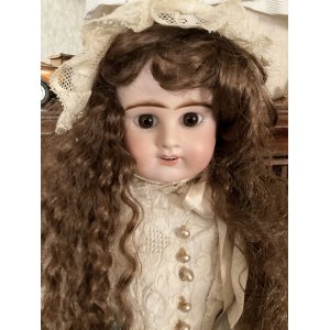 画像1: ロングヘアがチャームポイントのエディエンヌデナミュール　ED1890年フランス