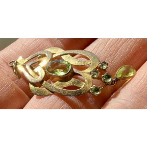 画像6: アール・ヌーヴォーの綺麗なペリドットのペンダントトップ1910年イギリス