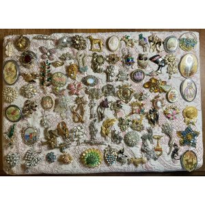 画像1: ビンテージアクセサリーブローチ　よりどりみどり　
