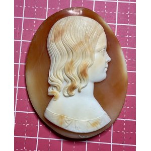 画像1: 三層彫りのシェルカメオルース1870年イギリス