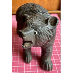 画像1: 目が可愛いドイツ製木彫りベア1900年