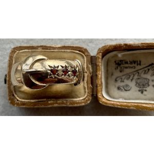 画像1: ガーネットの星がついたベルトゴールドリング1880年イギリス