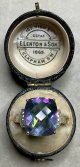 レインボーに輝くハーレークイーントパーズ　ダイアモンドリング1970年イギリス