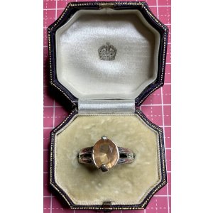 画像1: 淡い色合いが綺麗なビンテージリング1940年イギリス
