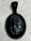 ビクトリア時代のジェットペンダント1880年イギリス