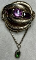ビクトリア時代らしい金細工のアメシスト、エメラルドブローチ＆ペンダント1880年イギリス