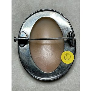 画像4: 月が綺麗なシェルカメオブローチ1880年イギリス