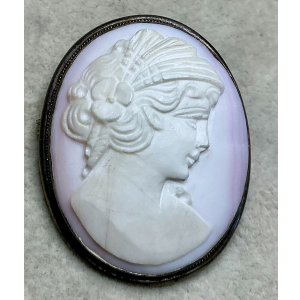 画像1: 希少性の高いコンクシェルカメオブローチ1890年イギリス