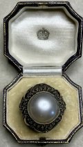 とても綺麗なカルチャーパールと金銀細工のリング1940年イギリス