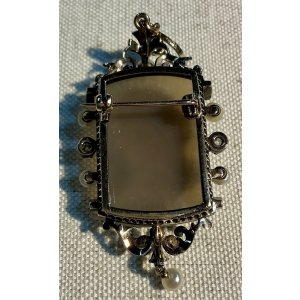 画像10: 三層彫りの素晴らしいストーンカメオブローチ＆ペンダント1870年イギリス