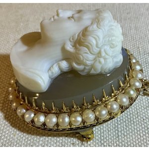画像23: 厚みが素晴らしいストーンカメオブローチ&ペンダント1860年イギリス