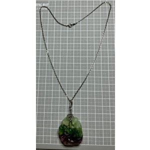 画像2: ラベンダーとグリーンのヒスイペンダント1920年イギリス　ただ今ご商談中です