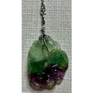 画像1: ラベンダーとグリーンのヒスイペンダント1920年イギリス　ただ今ご商談中です