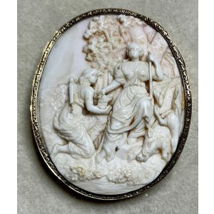 画像1: 素晴らしい彫刻のコンクシェルカメオブローチ1880年イギリス
