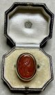 オレンジ色が鮮やかなコーネリアンストーンカメオリング1860年イギリス