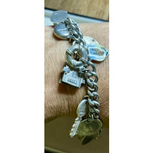 画像10: 教会、ハート、聖書が付いて素敵なシルバーチャームブレスレット1940年イギリス