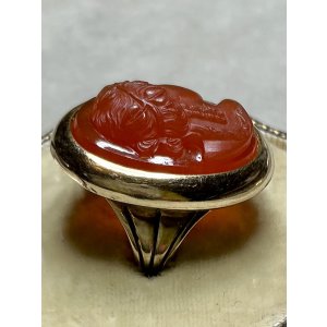 画像27: オレンジ色が鮮やかなコーネリアンストーンカメオリング1860年イギリス