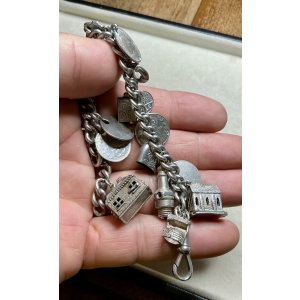 画像5: 教会、ハート、聖書が付いて素敵なシルバーチャームブレスレット1940年イギリス