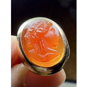 画像14: オレンジ色が鮮やかなコーネリアンストーンカメオリング1860年イギリス