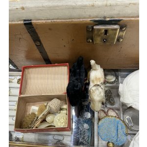 画像34: フランスの至宝　アンドレテュイエAT8号 衣装持ちトランク娘　星ビルコレクション