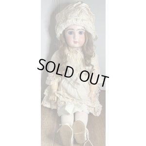 画像1: あどけない表情が可愛いテートジュモー8号