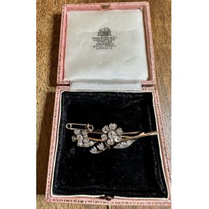 画像1: ビクトリア時代の綺麗なお花のダイヤモンドブローチ