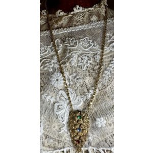 画像16: スロバキアのクリップブローチ